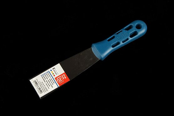 Шпатель 40 мм, нерж. сталь, пласт ручка  91130402 (КНР)